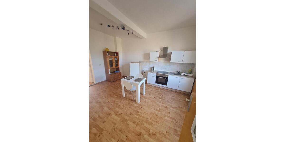 Erdgeschoßwohnung Erxleben - 2 Zimmer, 59 m&sup2;, 300&euro; | Angebot:23438897