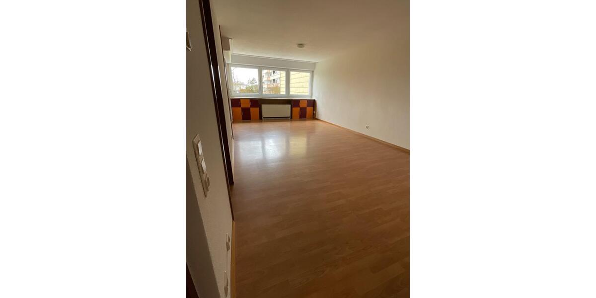 Erdgeschoßwohnung Sindelfingen Eichholz - 2 Zimmer, 53 m&sup2;, 850&euro; | Angebot:25908007