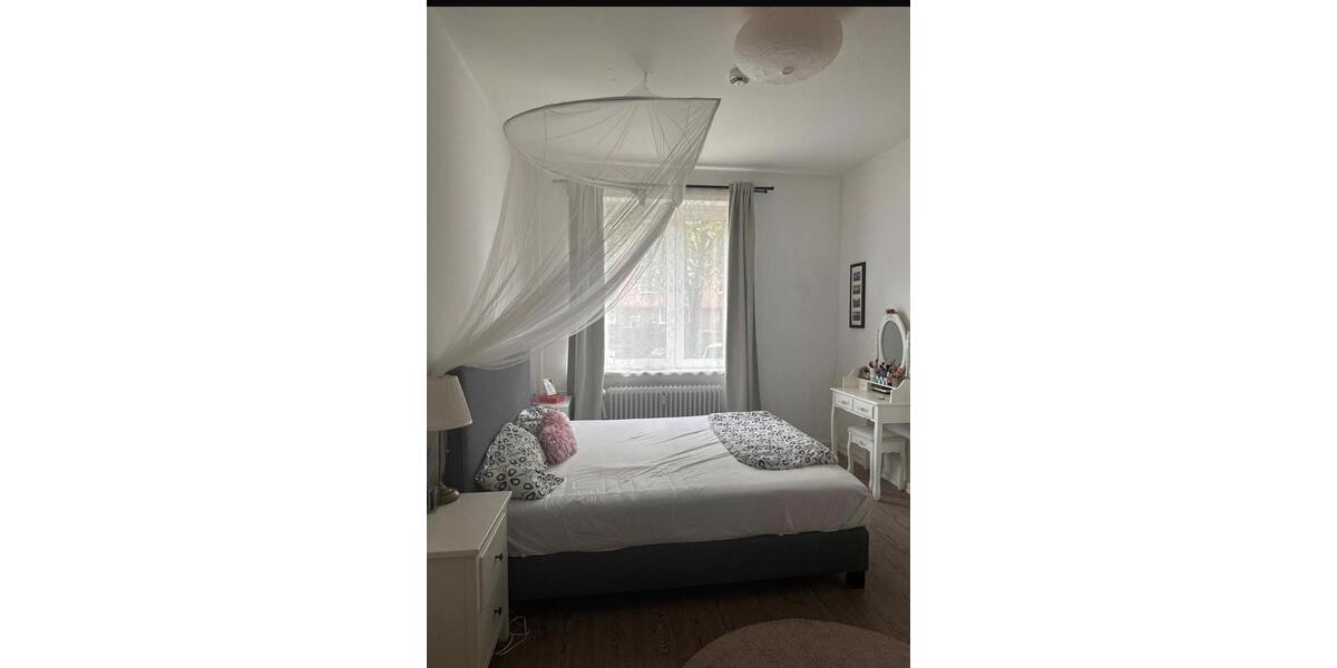 Barmberk ein Zimmer in 2-Zimmer-Wohnung (nur für Frau) 1 zimmer