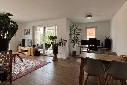 Wohnung Villingen-Schwenningen Schwenningen - 2 Zimmer, 69 m&sup2;, 845&euro; | Angebot:27009155