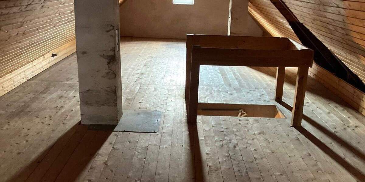 Renovierte 3-Zi.-DGW mit Gartenanteil - 91056 Erlangen-Hüttendorf 3 zimmer