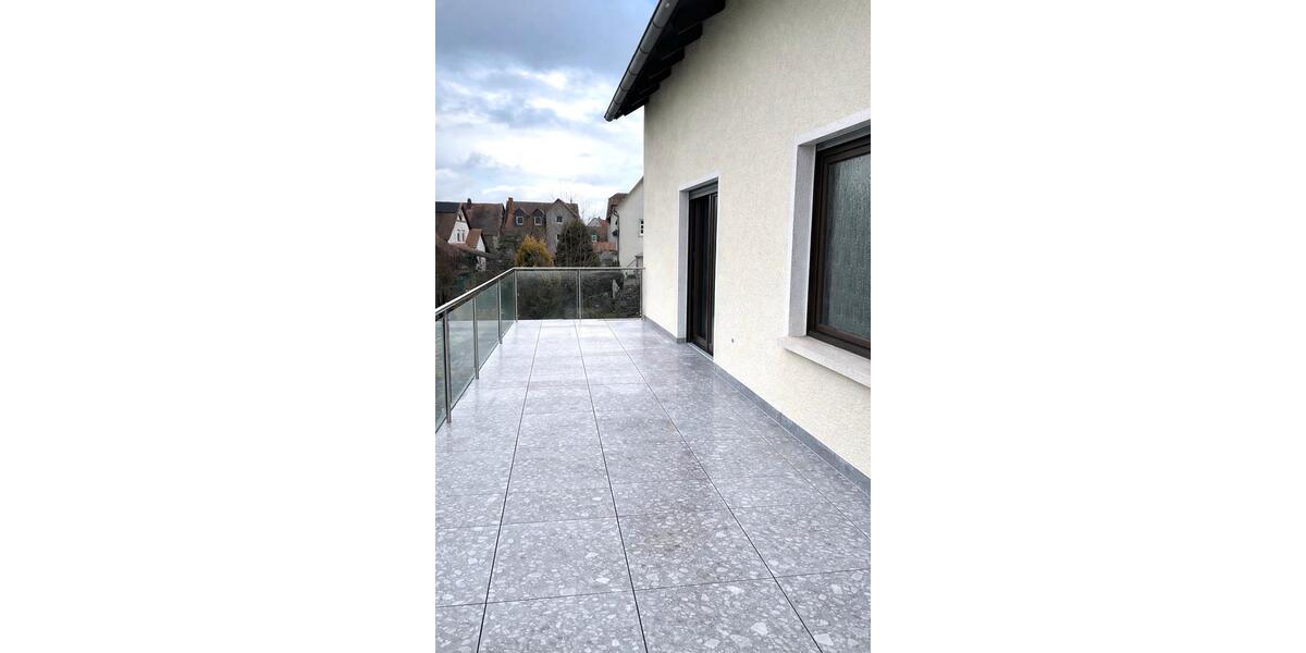 Erdgeschoßwohnung Amöneburg - 4 Zimmer, 126 m&sup2;, 1.650&euro; | Angebot:25525859