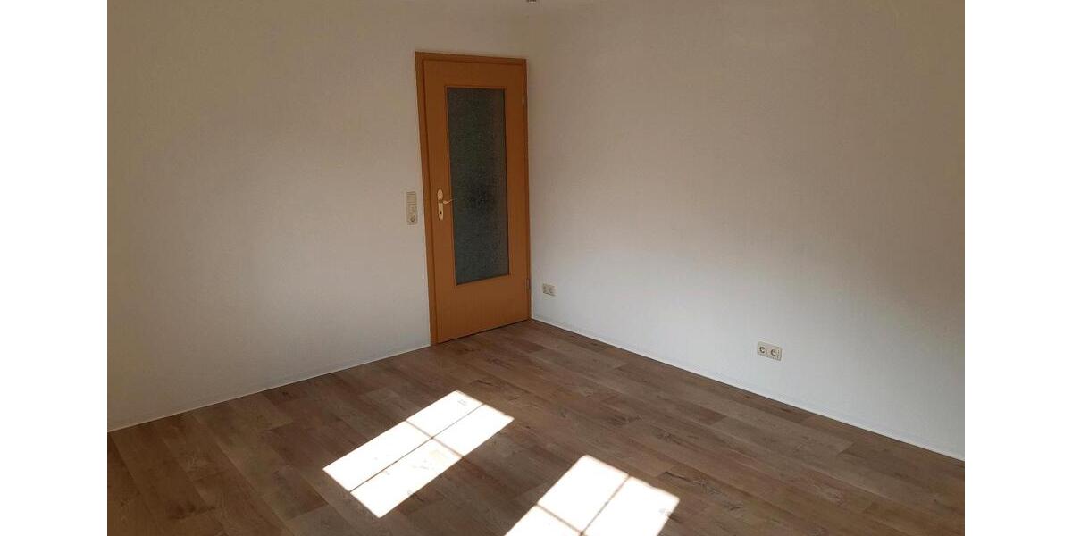 Etagenwohnung Eibenstock - 2 Zimmer, 46 m&sup2;, 253&euro; | Angebot:26124022