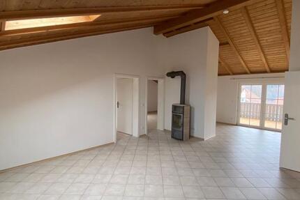 Wohnung Metten - 3 Zimmer, 95 m&sup2;, 740&euro; | Angebot:25870715