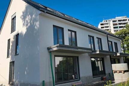 Neubau! Luxuriöses Haus mit Küche zu vermieten! Erstbezug! 5 zimmer