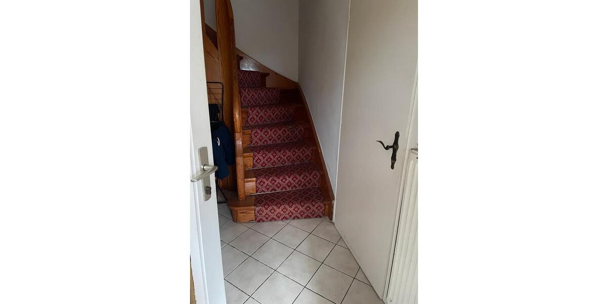 Wohnen auf Zeit Kölln-Reisiek Reisiek - 4 Zimmer, 95 m&sup2;, 600&euro; | Angebot:26637198