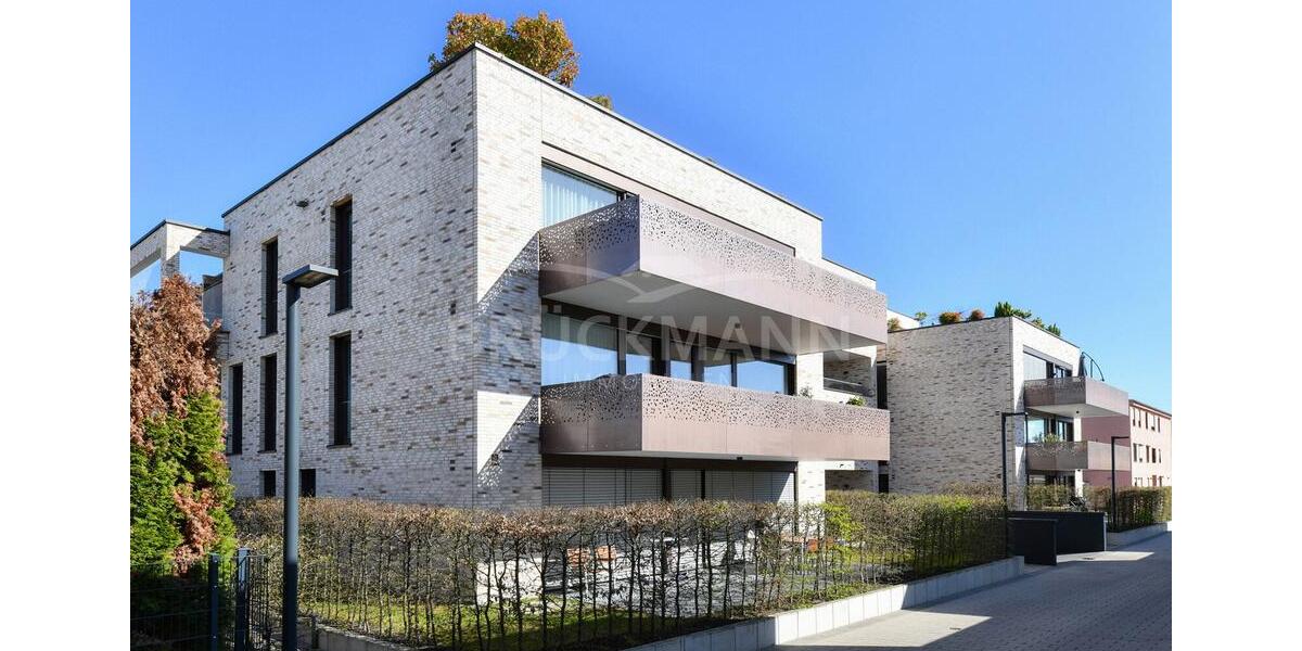 Einfamilienhaus Grünstadt - 4.5 Zimmer, 192 m&sup2;, 2.450&euro; | Angebot:26143997