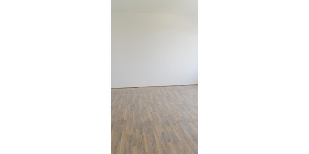 SUCHE NACHMIETER - 2-Zi-Mietwohnung - Schweriner Viertel - 18273 Güstrow - im 2.OG re. - Etagenwohnung Güstrow Schweriner Vorstadt | Angebot:27245006