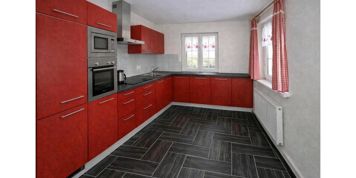 Etagenwohnung Lugau/Erzgebirge Erzgebirge - 9 Zimmer, 150 m&sup2;, 900&euro; | Angebot:25932853