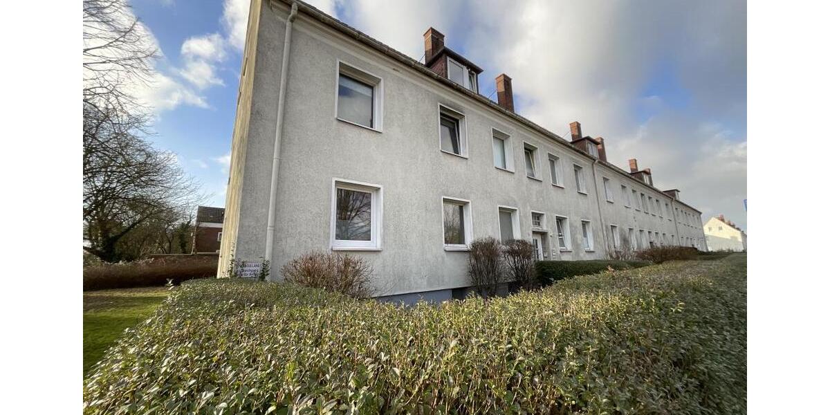 Dachgeschoßwohnung Bremerhaven Geestemünde - 3 Zimmer, 56 m&sup2;, 399&euro; | Angebot:24628490