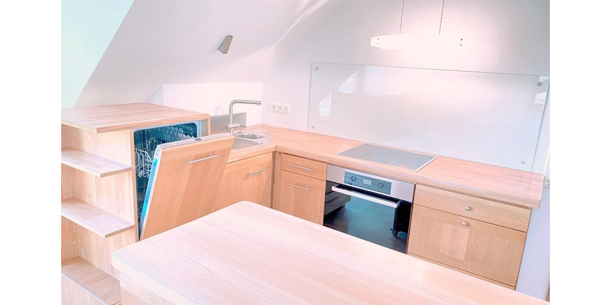 Etagenwohnung Volkach - 4 Zimmer, 115 m&sup2;, 1.250&euro; | Angebot:24807081