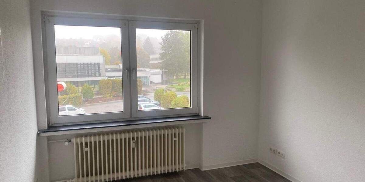 Etagenwohnung Seesen - 3 Zimmer, 68 m&sup2;, 410&euro; | Angebot:25688756