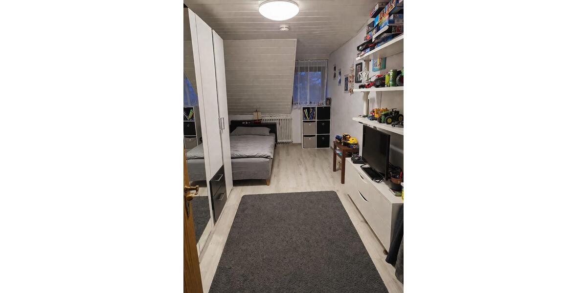 Dachgeschoßwohnung Dietenhofen - 3 Zimmer, 100 m&sup2;, 790&euro; | Angebot:26110037