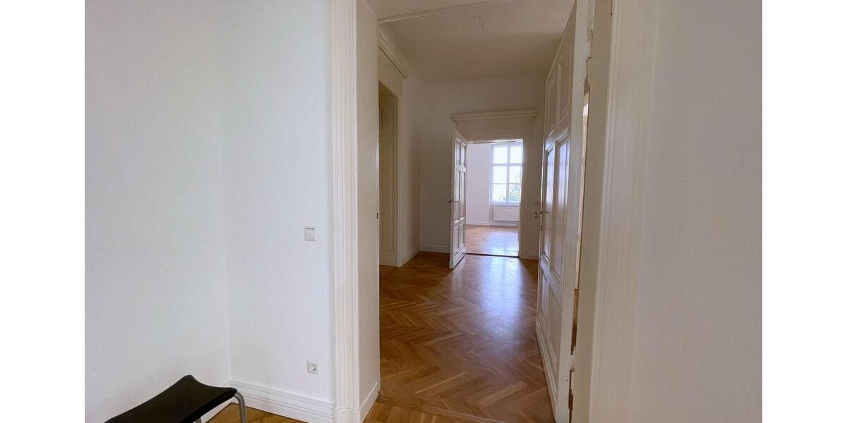 Etagenwohnung Görlitz - 4 Zimmer, 111 m&sup2;, 720&euro; | Angebot:26664445