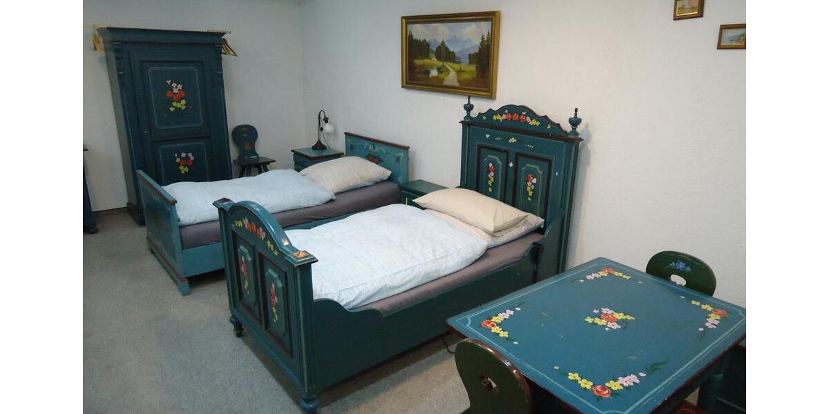 Wohnen auf Zeit Kirchheim unter Teck - 1 Zimmer, 33 m&sup2;, 900&euro; | Angebot:9537347