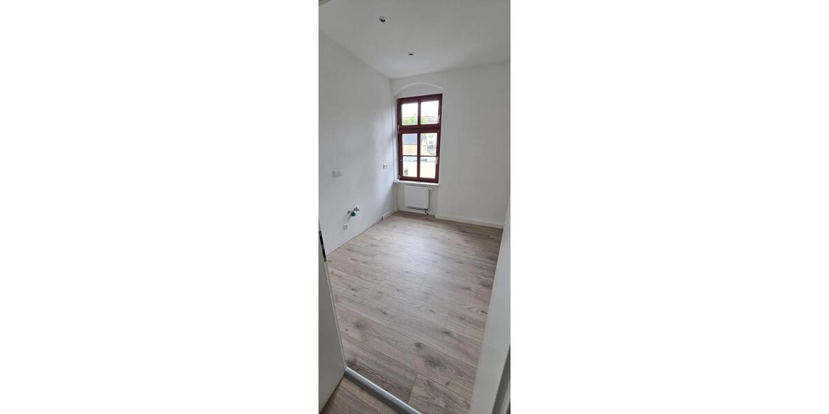 Etagenwohnung Lengenfeld - 2 Zimmer, 48 m&sup2;, 312&euro; | Angebot:26662899