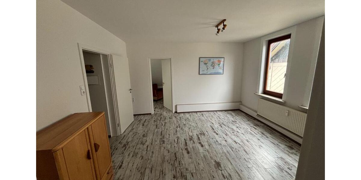 Dachgeschoßwohnung Braunlage Sankt Andreasberg - 2 Zimmer, 37 m&sup2;, 300&euro; | Angebot:26562577