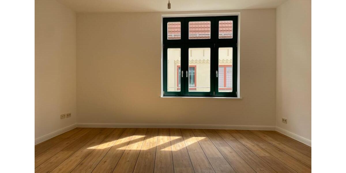 Etagenwohnung Güstrow - 4 Zimmer, 95 m&sup2;, 880&euro; | Angebot:25219752