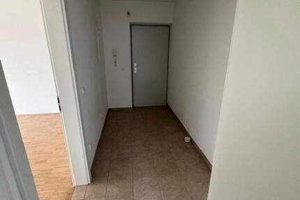 Wohnung Rosenheim Innenstadt - 2 Zimmer, 48 m&sup2;, 1.190&euro; | Angebot:26287004