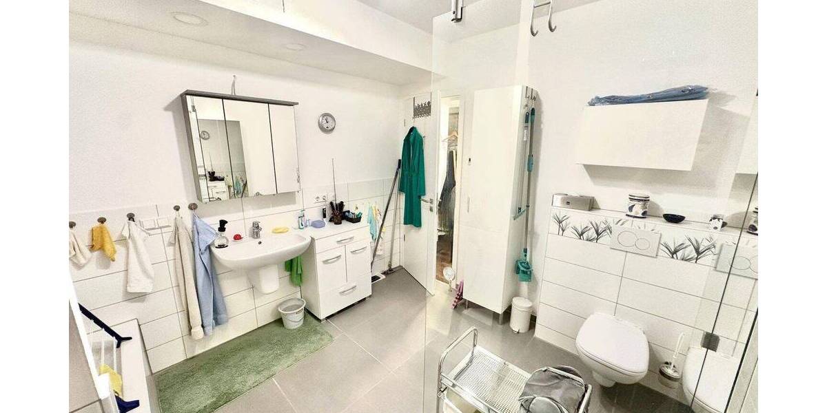 Etagenwohnung Hildesheim Ochtersum - 3 Zimmer, 105 m&sup2;, 1.250&euro; | Angebot:26830362