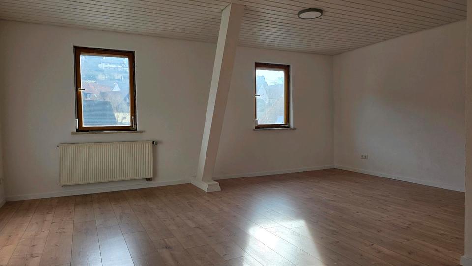 Etagenwohnung Dornhan - 4 Zimmer, 121 m&sup2;, 1.378&euro; | Angebot:25404772