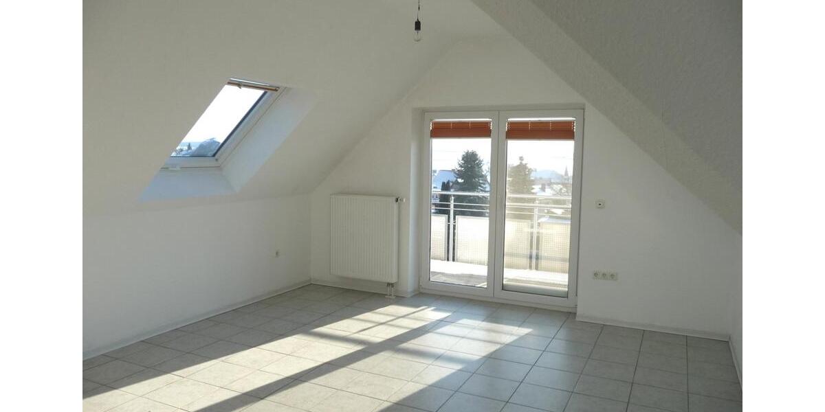 Attraktive Loggia Wohnung, Tel.: 0171 8310089 2.5 zimmer