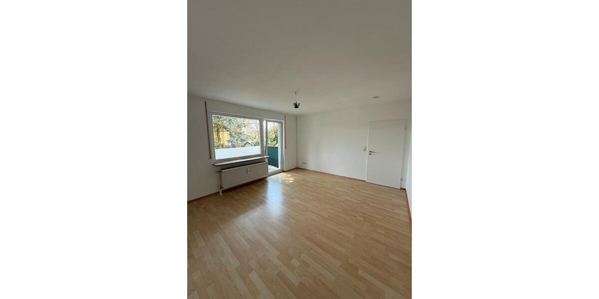 Hochparterre Gerbrunn - 3 Zimmer, 69 m&sup2;, 1.050&euro; | Angebot:25881515