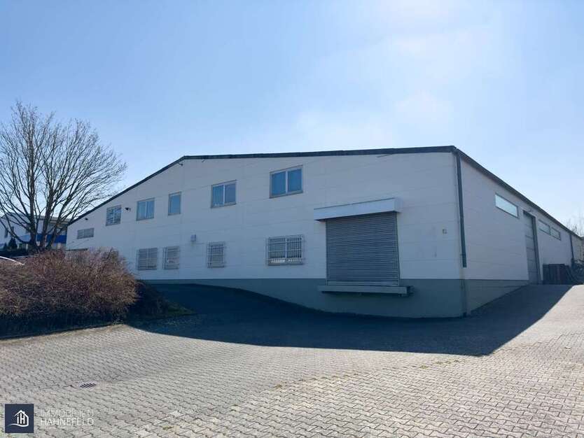 Halle in Diez 1.000 € 300 m²