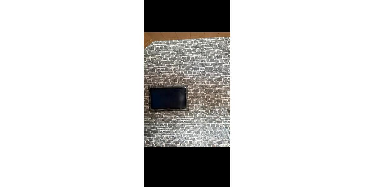 Dachgeschoßwohnung Tiefenbach - 3.5 Zimmer, 103 m&sup2;, 850&euro; | Angebot:26603501