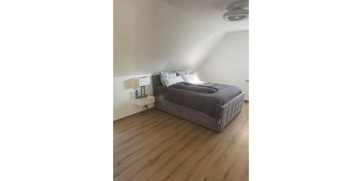 Einfamilienhaus Bad Oeynhausen Dehme - 5 Zimmer, 137 m&sup2;, 1.500&euro; | Angebot:26635011