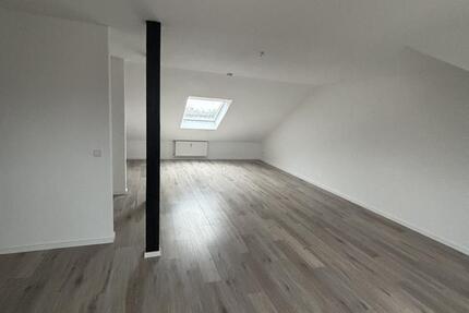 Wohnung Troisdorf Altenrath - 1 Zimmer, 61 m&sup2;, 700&euro; | Angebot:23257677