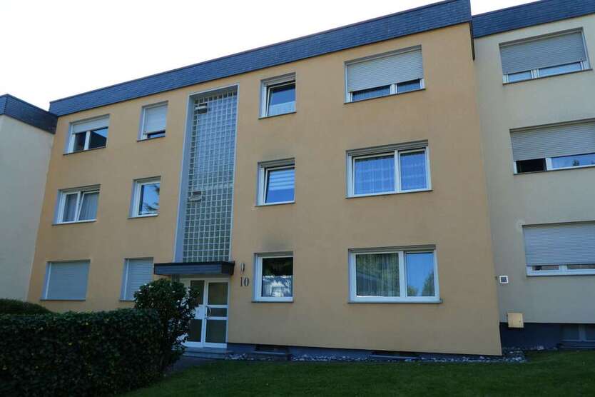 Wohnung zum Mieten in Solingen 684 € 90 m²