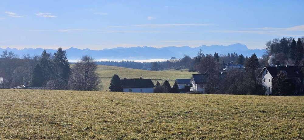 Etagenwohnung Berg - 3 Zimmer, 94 m&sup2;, 2.300&euro; | Angebot:26185917