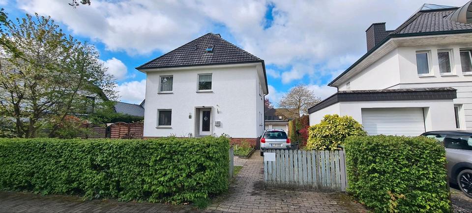 Etagenwohnung Gütersloh - 4 Zimmer, 83 m&sup2;, 990&euro; | Angebot:26285613