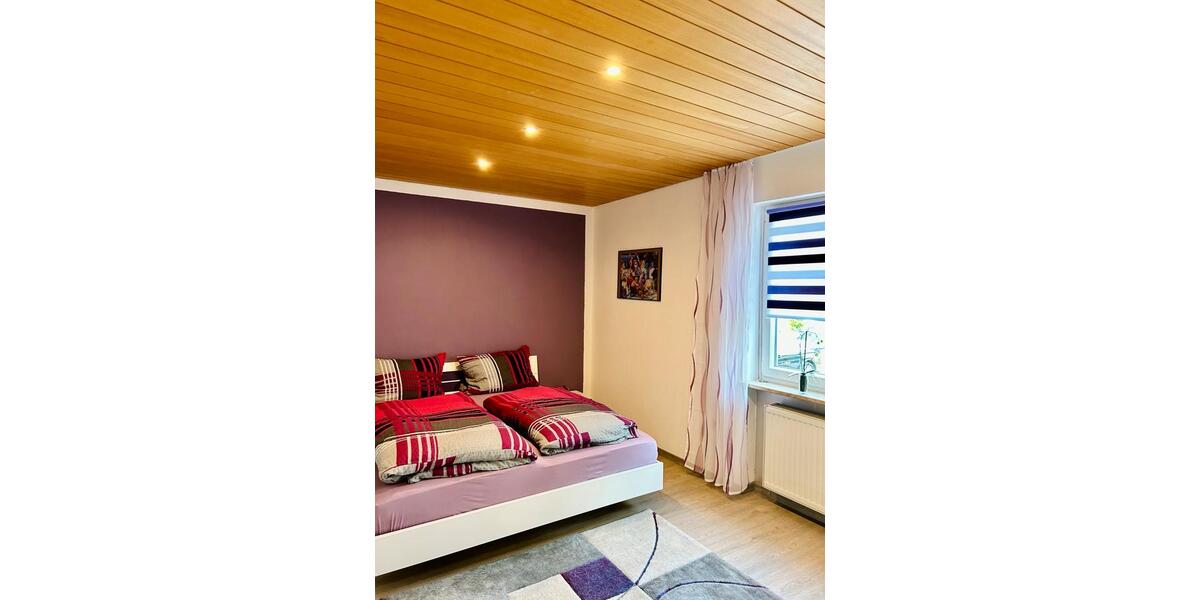 Wohnen auf Zeit Tröstau - 3 Zimmer, 80 m&sup2;, 59&euro; | Angebot:24869427