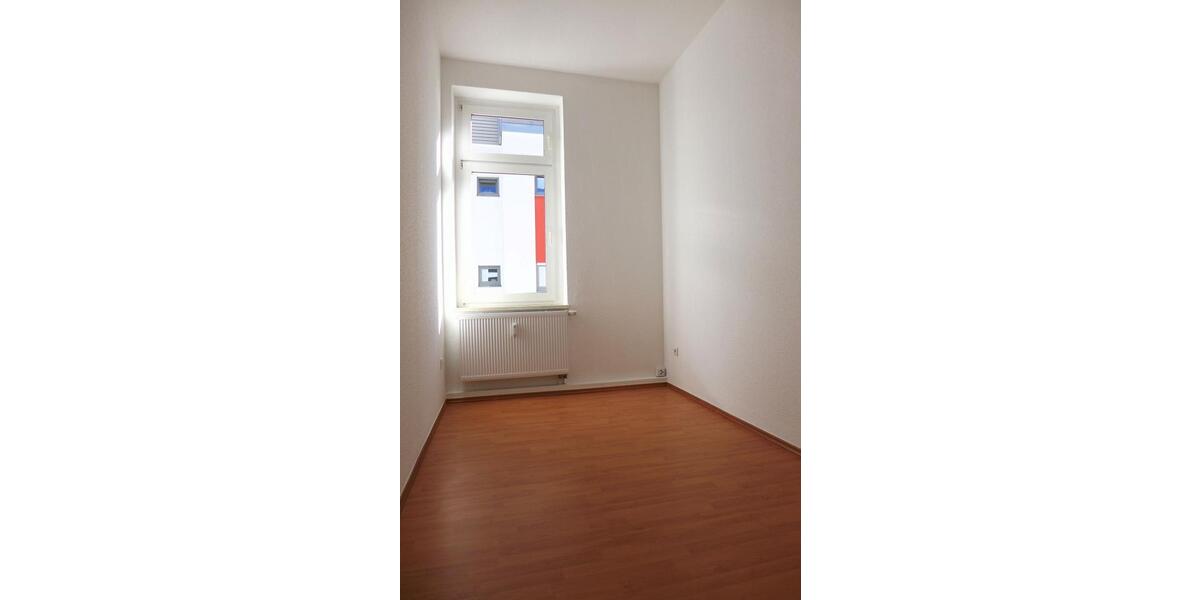 Etagenwohnung Sondershausen - 4 Zimmer, 98 m&sup2;, 787&euro; | Angebot:26234092