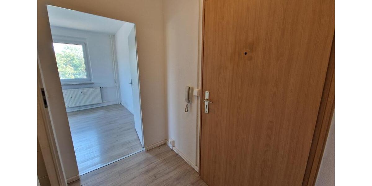 Dachgeschoßwohnung Zerbst (Anhalt) - 1 Zimmer, 37 m&sup2;, 223&euro; | Angebot:24783345