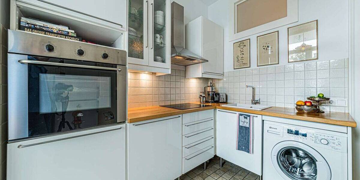 Etagenwohnung Frankfurt am Main Sachsenhausen - 2 Zimmer, 56 m&sup2;, 2.090&euro; | Angebot:26824536