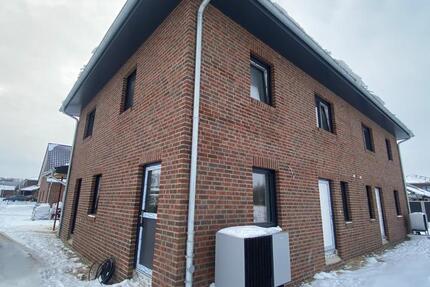 Haus Apensen - 4 Zimmer, 130 m&sup2;, 1.780&euro; | Angebot:24780448