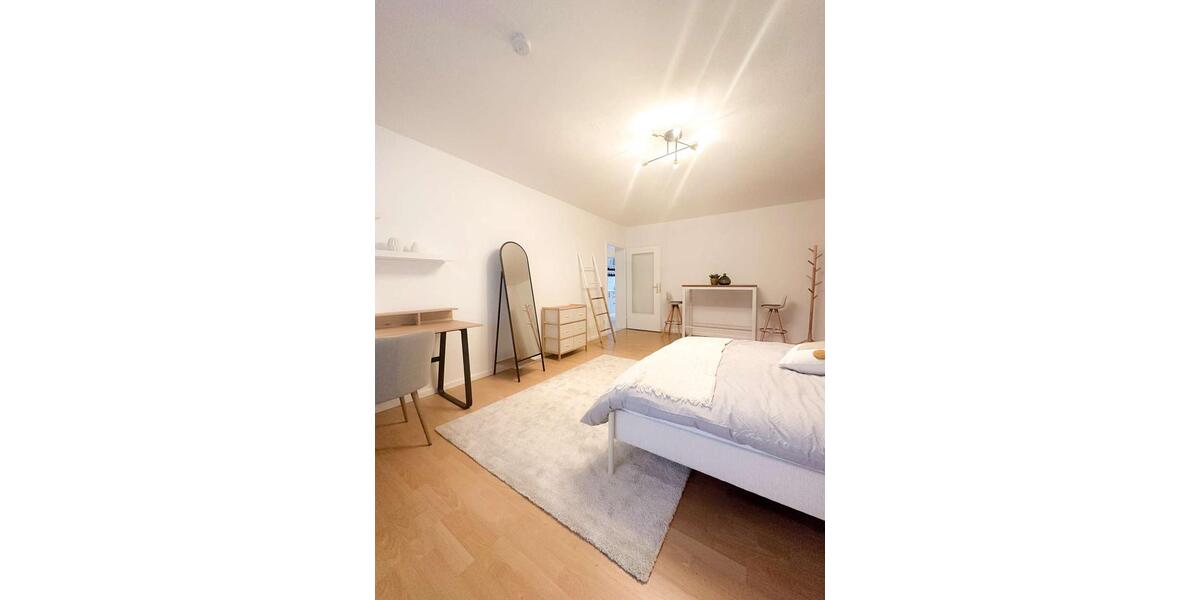 Wohnen auf Zeit Ratingen - 1 Zimmer, 30 m&sup2;, 890&euro; | Angebot:25835111