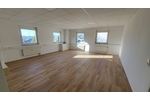 Nagelneu sanierte Bürofläche - ca. 65 m² im Gewerbergebiet Flörsheim-Weilbach - Gewerbeobjekt Flörsheim | Angebot:26003819