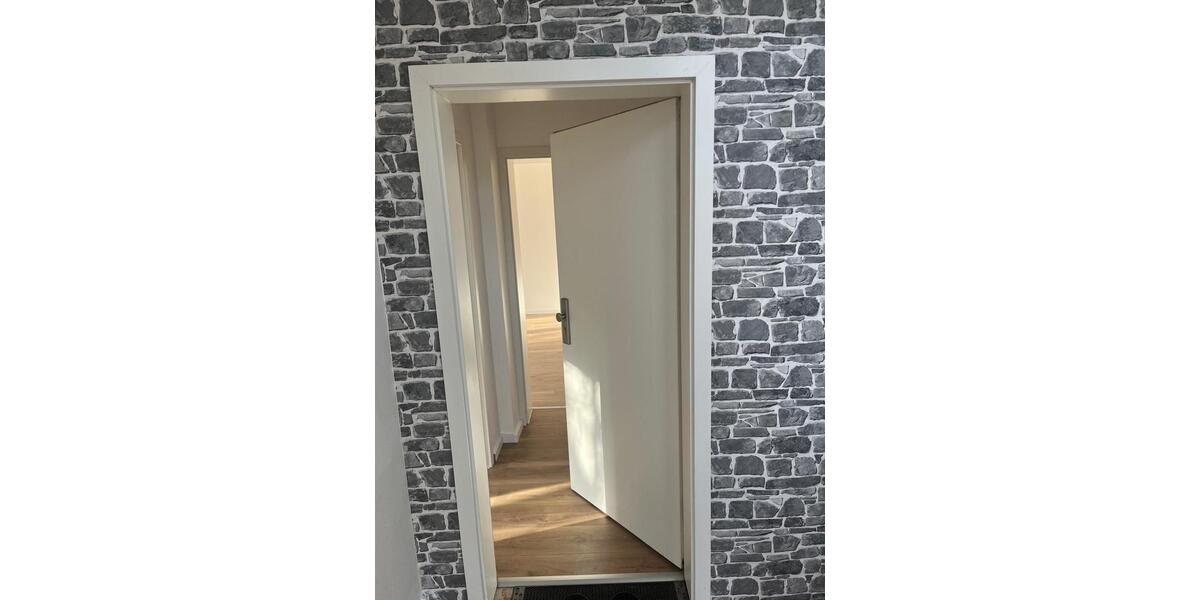 Etagenwohnung Frankfurt am Main Ost - 4 Zimmer, 90 m&sup2;, 1.800&euro; | Angebot:26429880