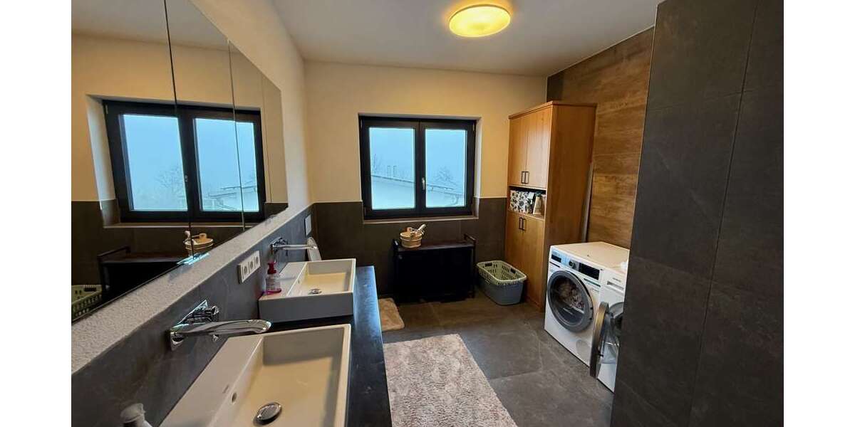 Etagenwohnung Altomünster - 5 Zimmer, 157 m&sup2;, 1.730&euro; | Angebot:25998683