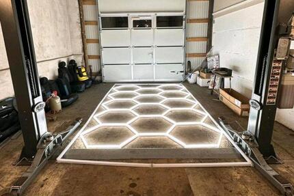 Halle Werkstatt Auto Hobby Schrauber Scheune Hebebühne zimmer