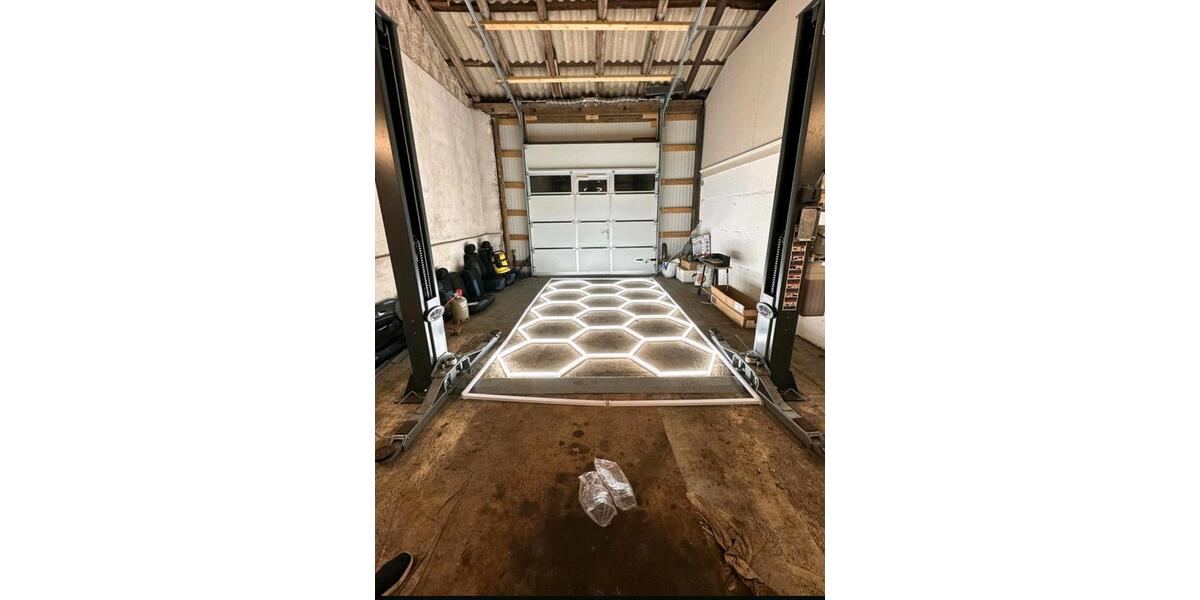 Halle Werkstatt Auto Hobby Schrauber Scheune Hebebühne zimmer