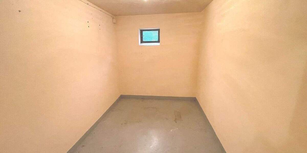 Überragende Fernsicht am Fuße der Augustusburg – perfekt geschnittene 4 Zimmer Wohnung mit Balkon 4 zimmer