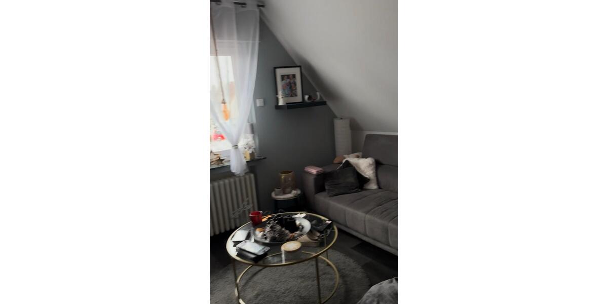 Dachgeschoßwohnung Melle - 3 Zimmer, 84 m&sup2;, 820&euro; | Angebot:24832675