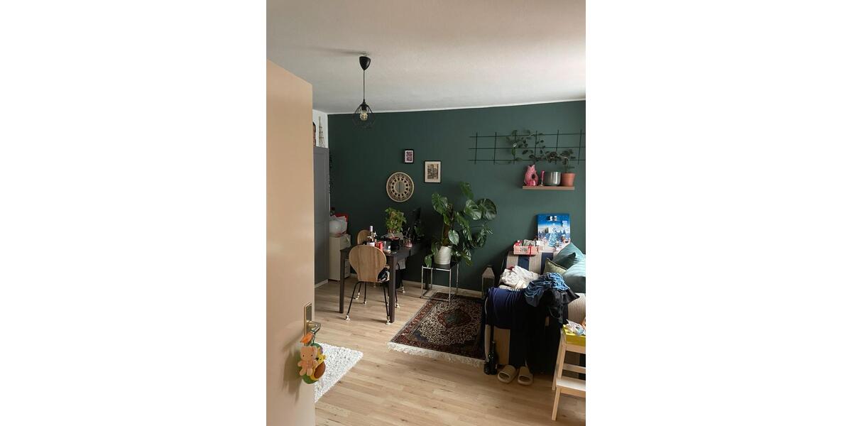 ANFRAGESTOP! Helles 20qm Zimmer in 2er WG zum 18.01. - Kiel 1 zimmer