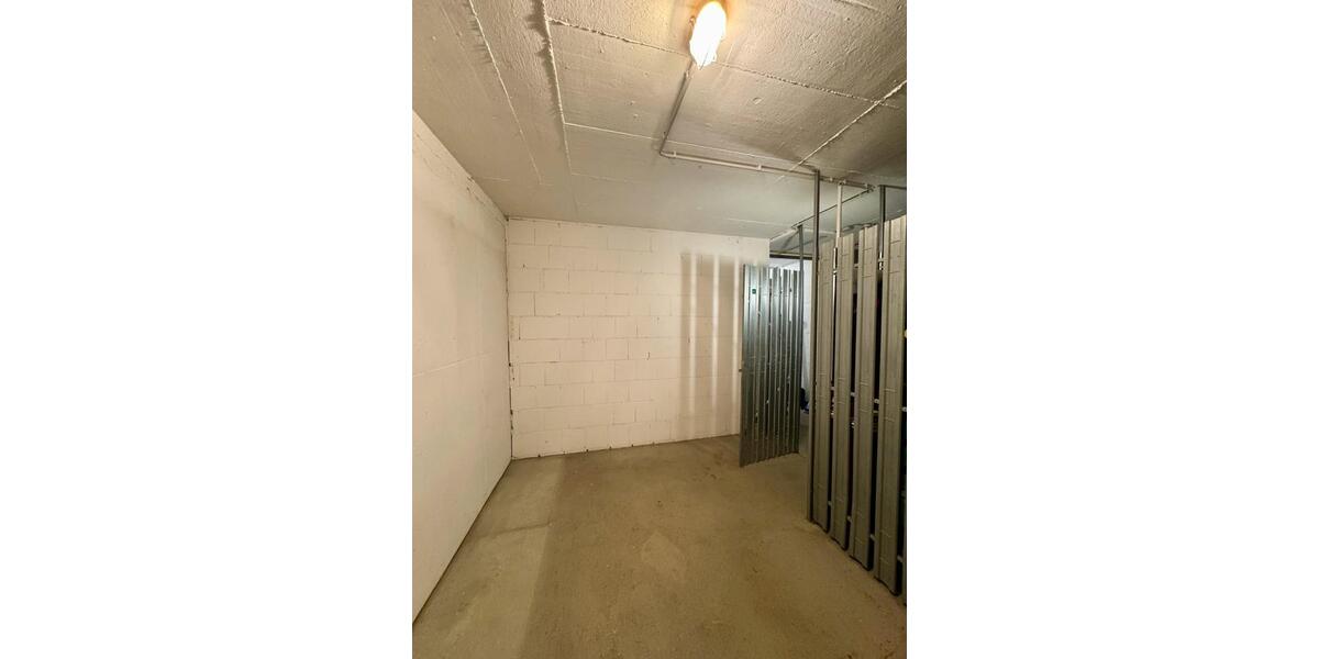 Etagenwohnung Erkrath - 2 Zimmer, 75 m&sup2;, 1.025&euro; | Angebot:26699635