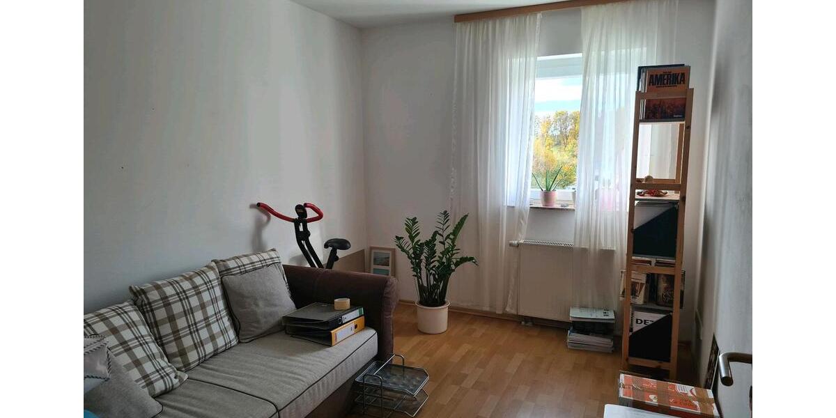 Dachgeschoßwohnung Bünde - 3 Zimmer, 76 m&sup2;, 820&euro; | Angebot:25830195